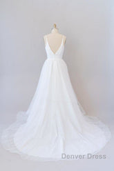Beautiful V-neck Tulle A-line Wedding Dresses